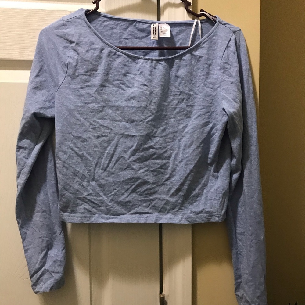 Blue crop top